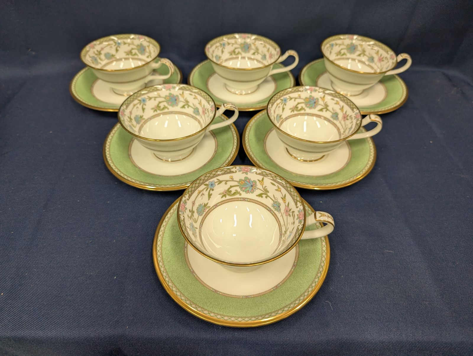 ノリタケ ヨシノ グリーン 花模様 カップ&ソーサー 6客セット ノリタケ ヨシノ グリーン 花模様 カップ&ソーサー 6客セット