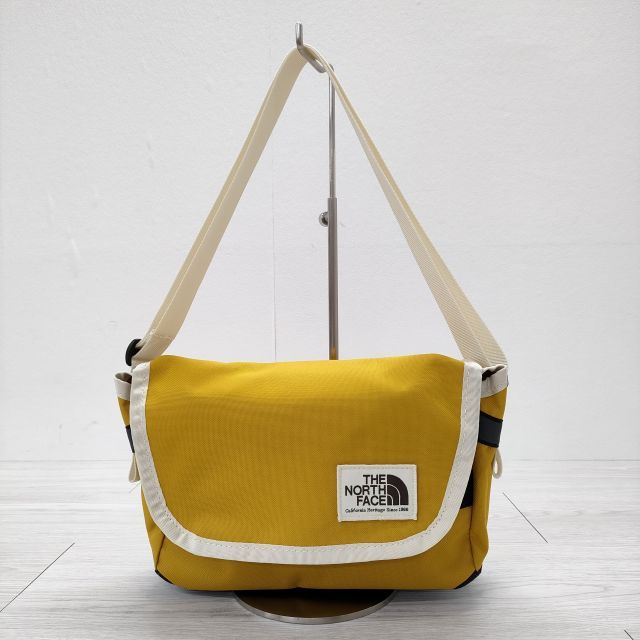 THE NORTH FACE] ショルダーバッグ イエロー（○THE NORTH FACE