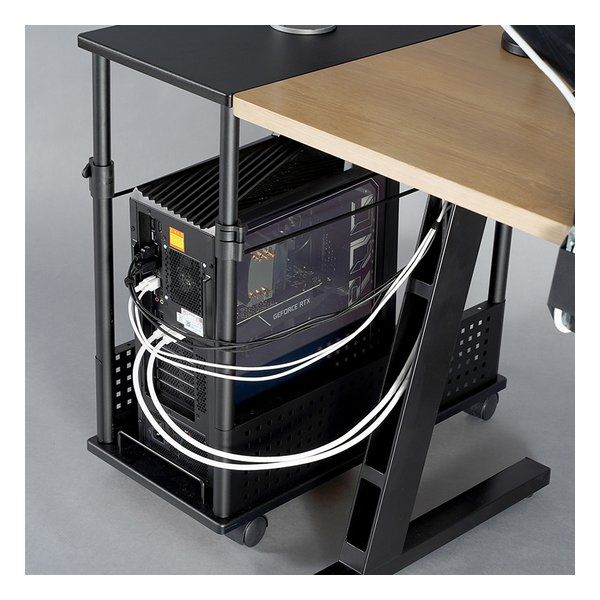 バウヒュッテ ゲーミングデスク