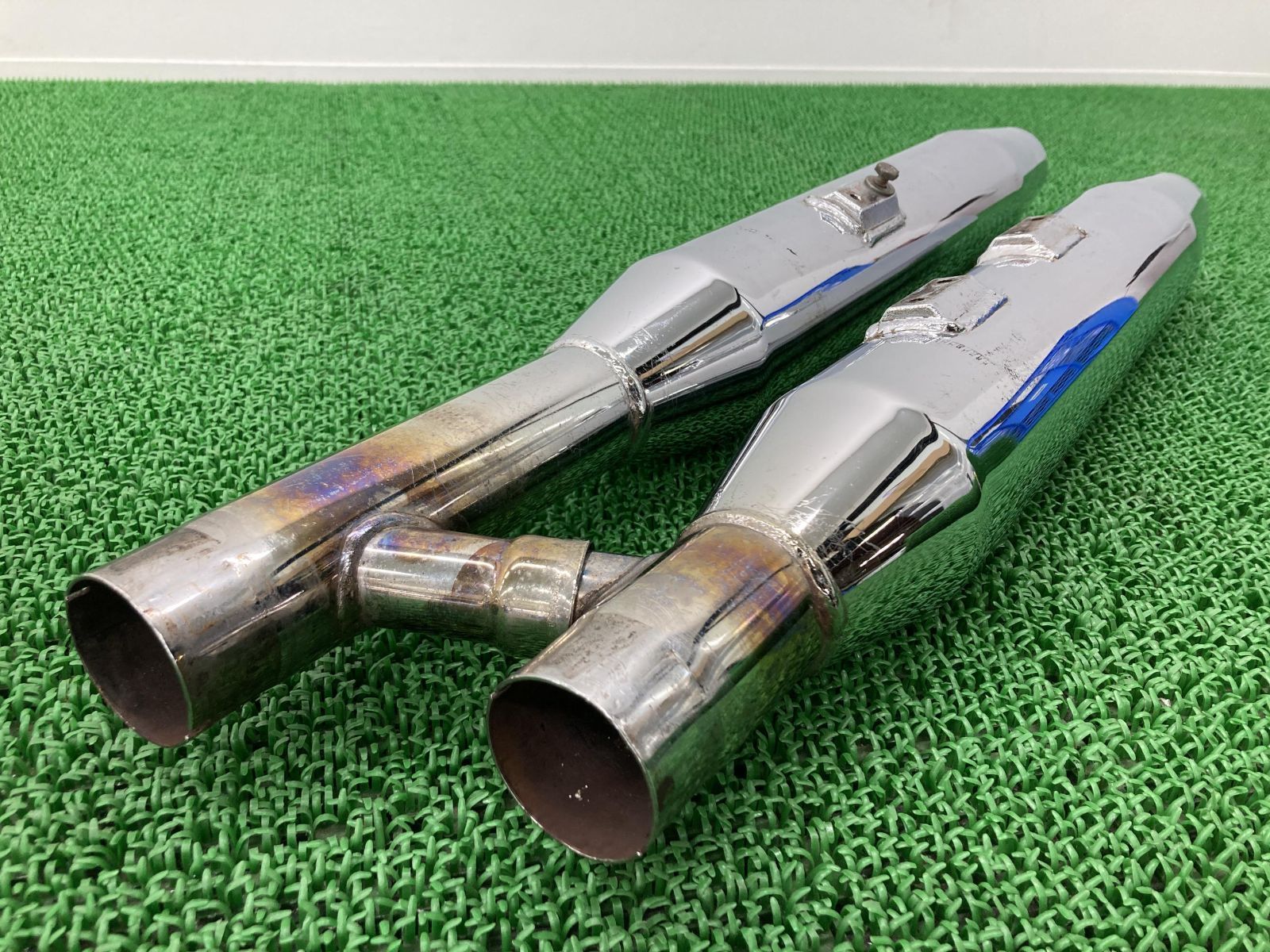 FXSTD1450 サイレンサーマフラー 65939-00/65894-00 ハーレー 純正