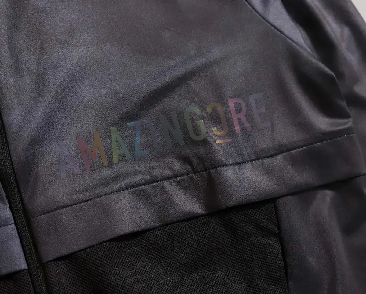 テックジャージ