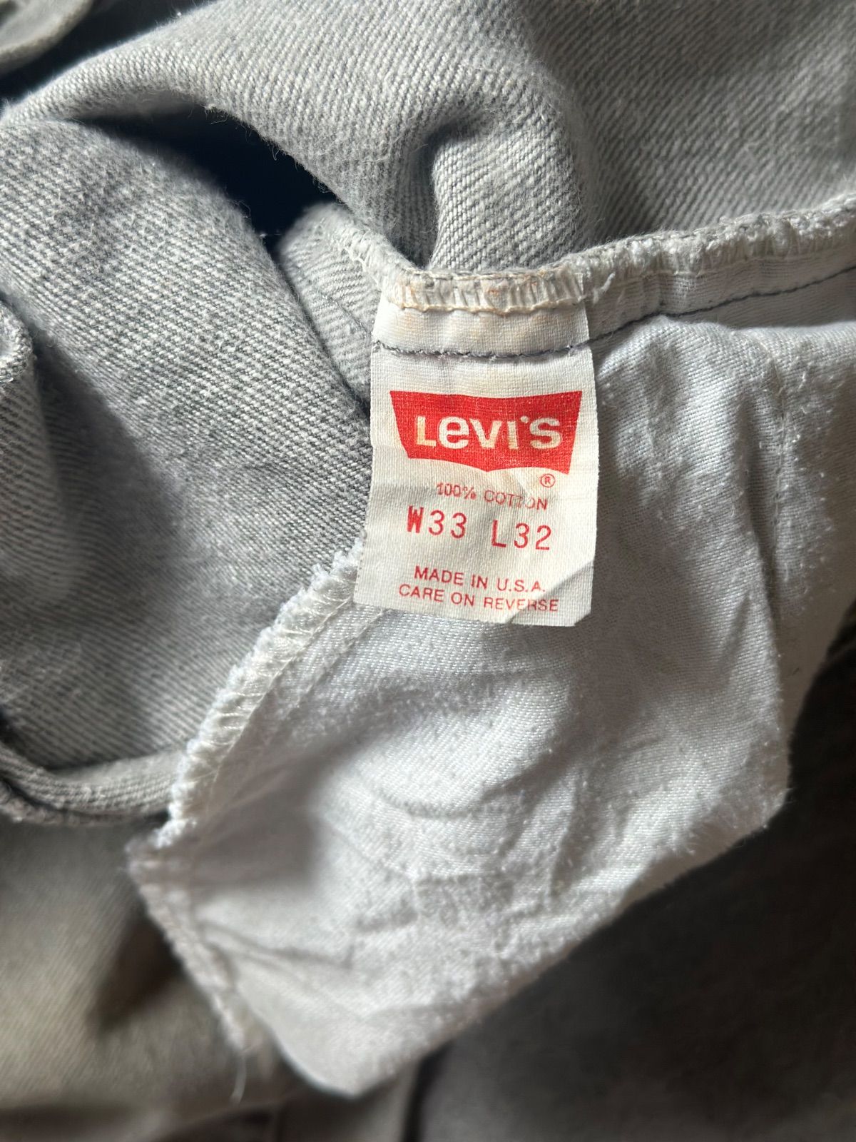 W33