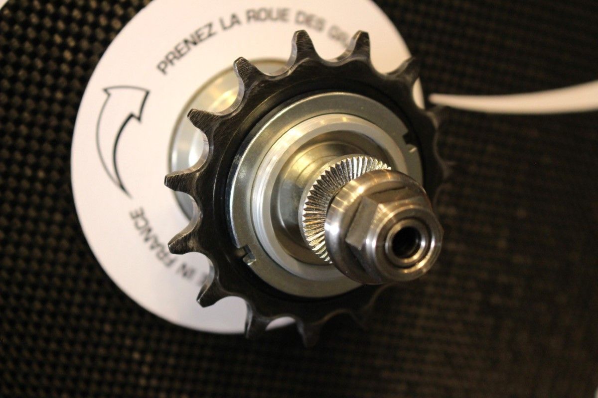 CORIMA DISC CN  シマノフリー　チューブラーホイール CORIMA DISC CN シマノフリーチューブラーホイール