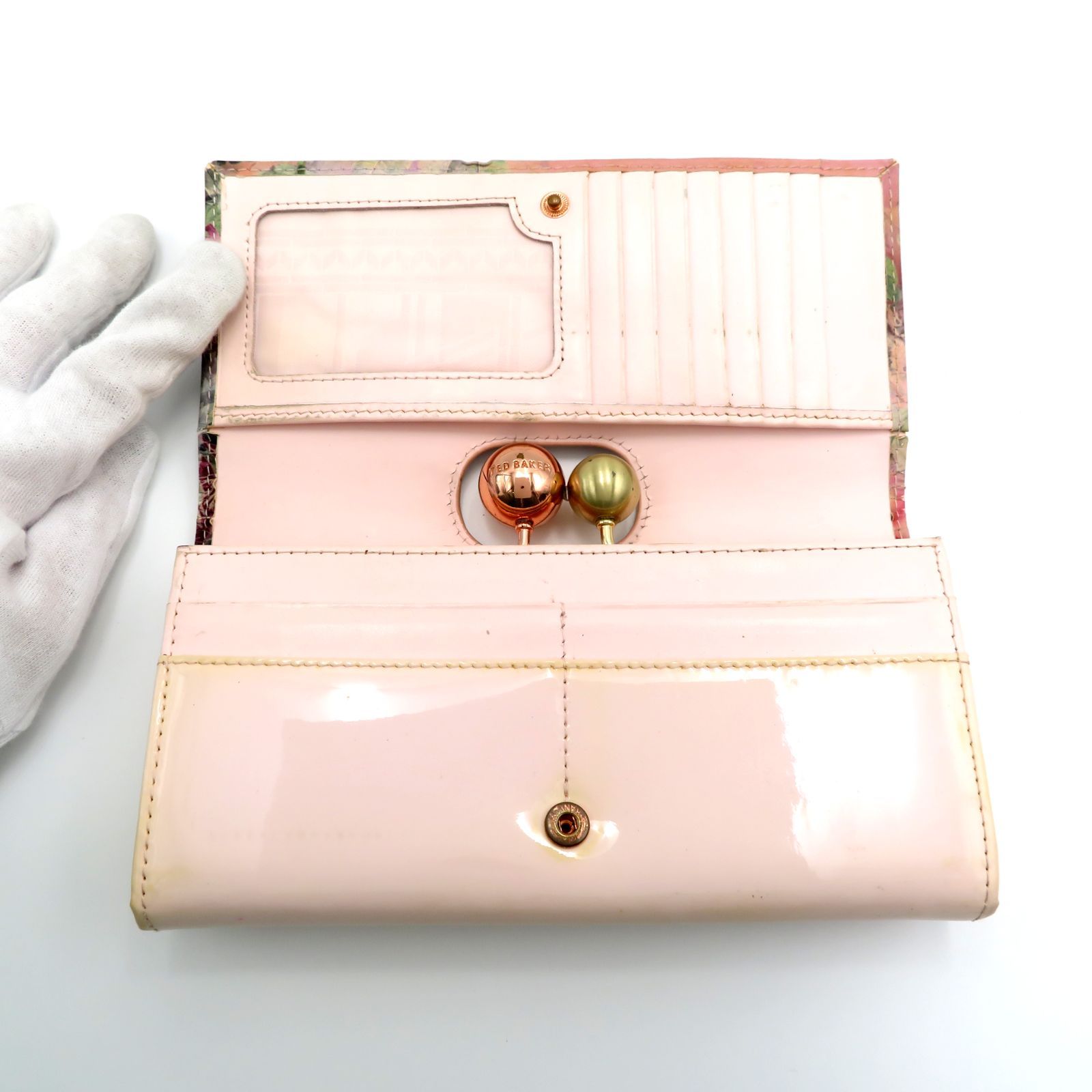 TED BAKER テッドベイカー 花柄 がま口 長財布 財布 レザー