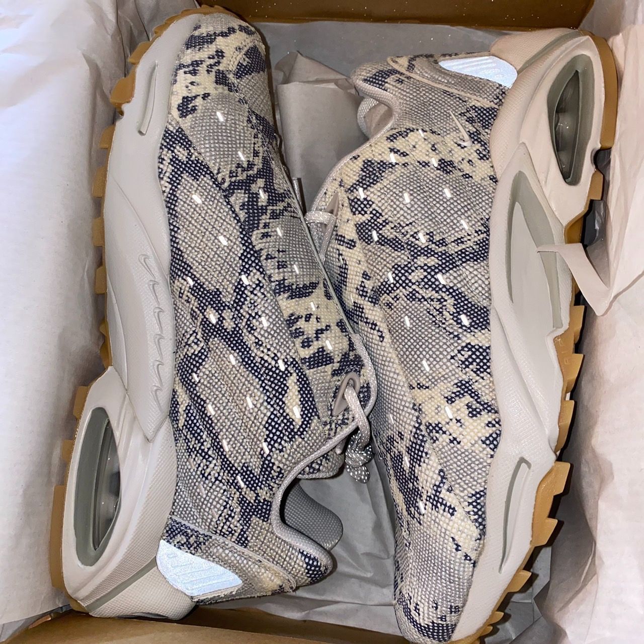 NIKE HOT STEP AIR TERRA / NOCTA ナイキ ホット ステップ エア テラ  