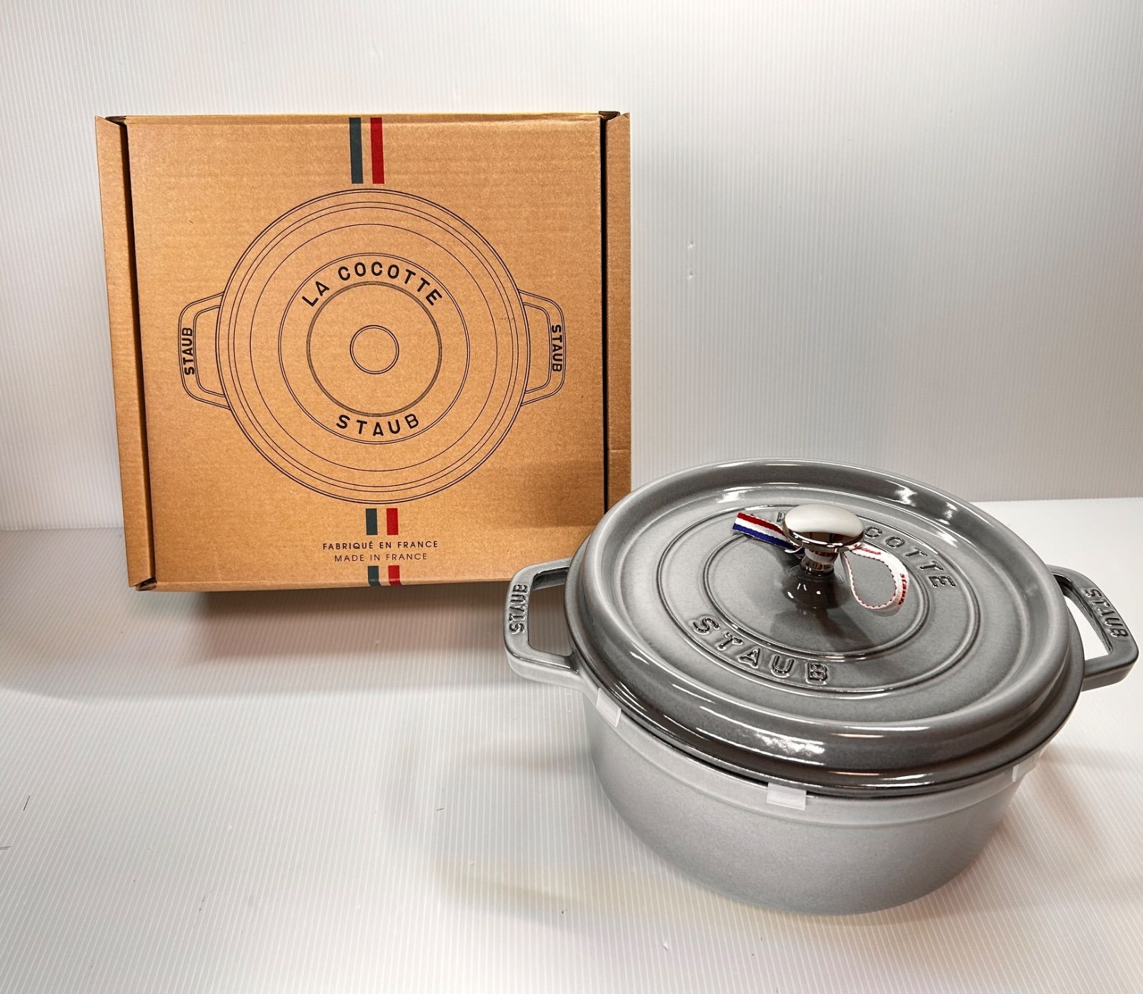 STAUB ストウブ 24cm グレー ピコ ココット ラウンド 40500-246