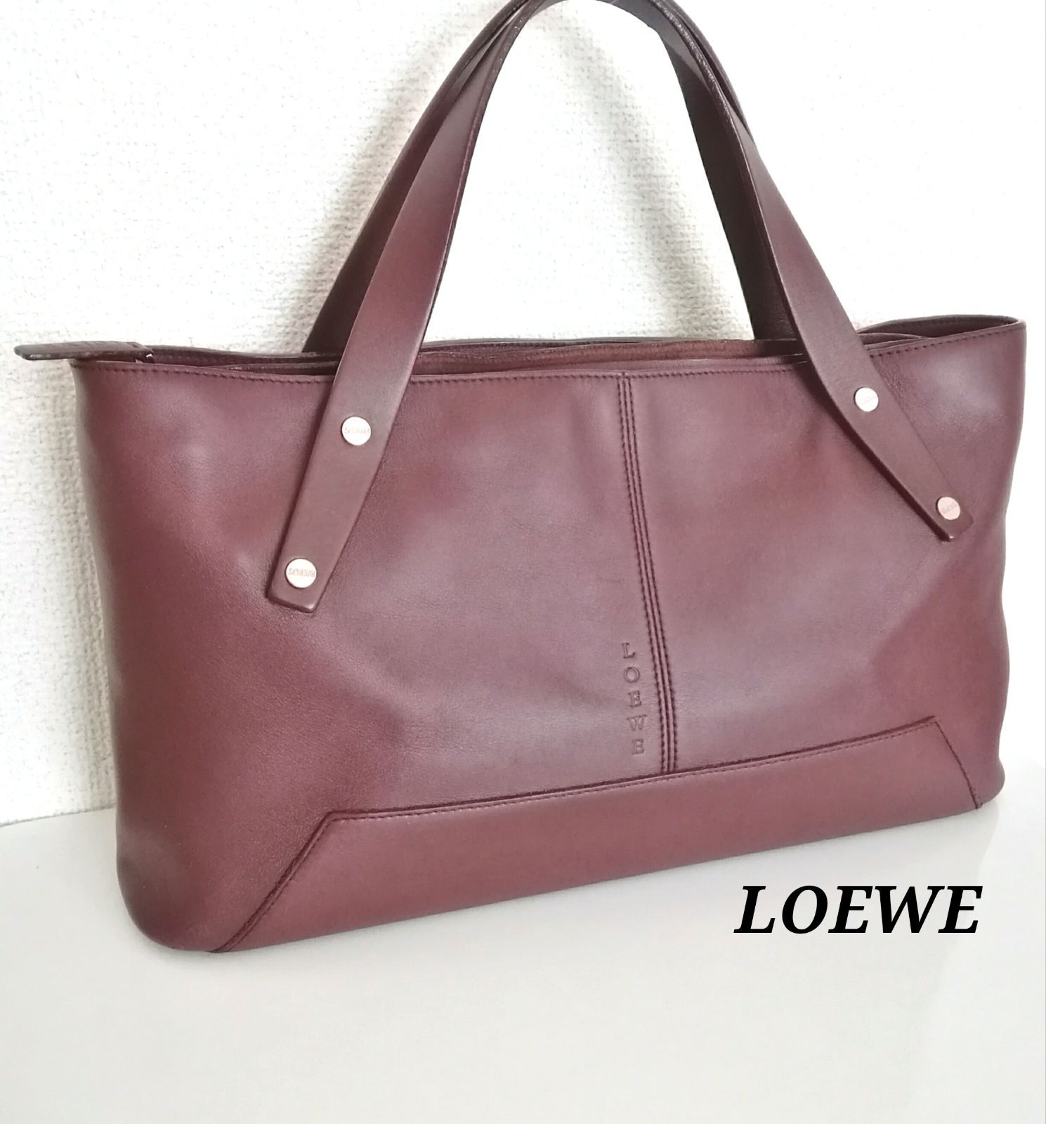 LOEWE ロエベ ラムスキン ロゴ ハンドバッグ - メルカリ