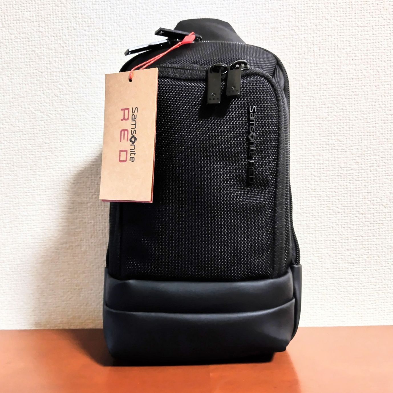 即日配送】Samsonite RED サムソナイト レッド ボディバッグ
