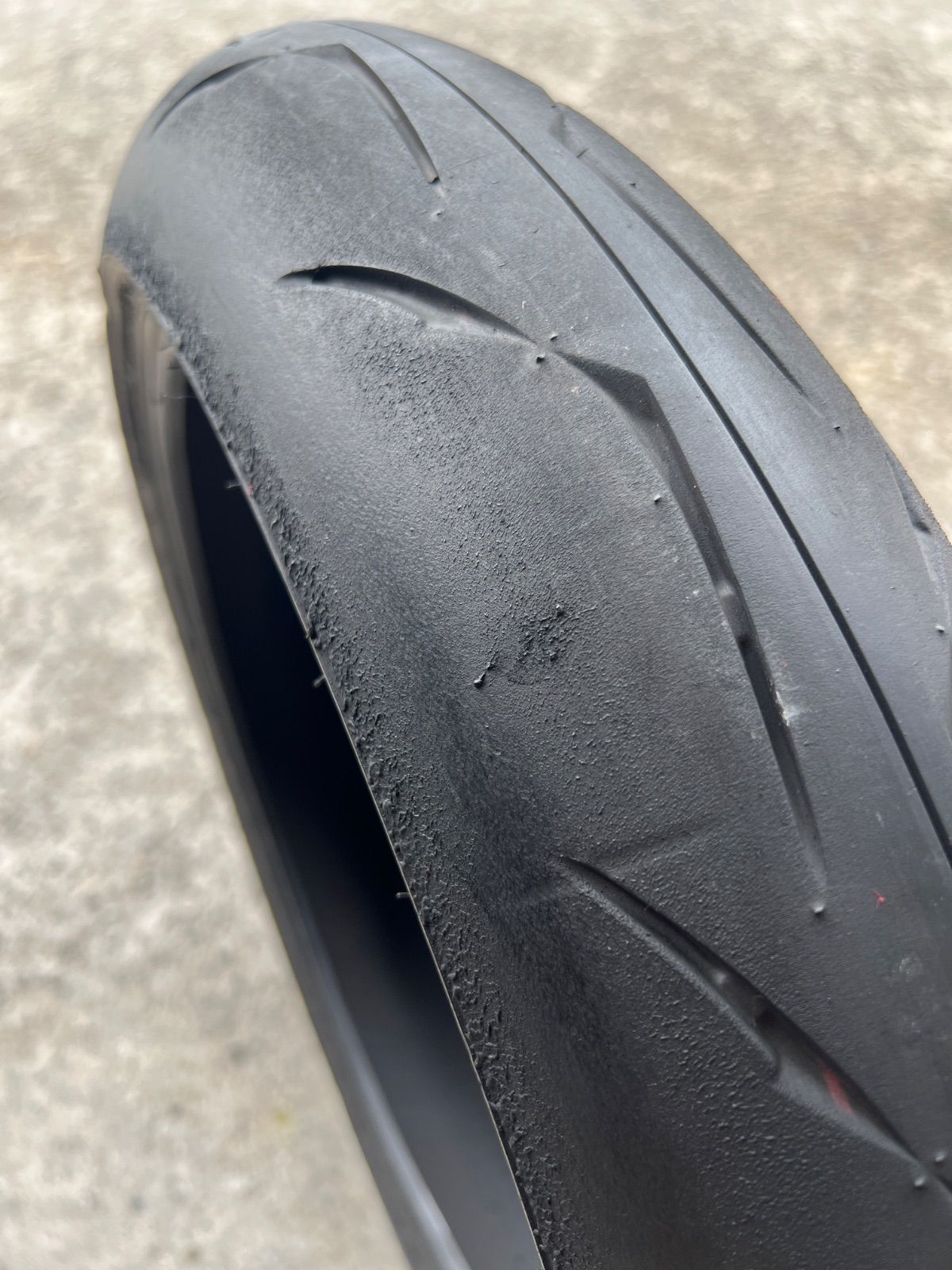 ブリヂストン R10 前後セット 120/70ZR17 180/55ZR17 261 120/70zr17