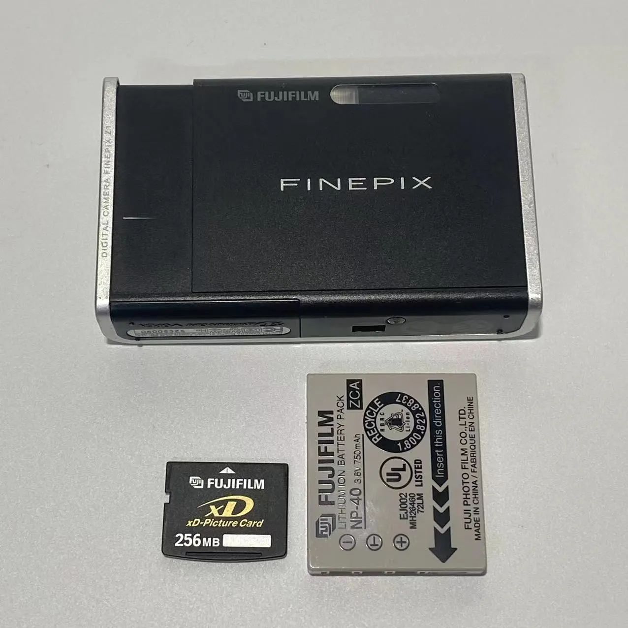 Batteria Per Fotocamera CELLONIC Compatibile Fuji FinePix Z5fd, Z1, F480 - 700mAh, 3.7V - 2