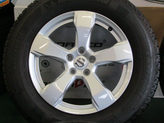 冬物現品 ボルボ UB UD系 XC60純正 5スポークシルバーデザイン