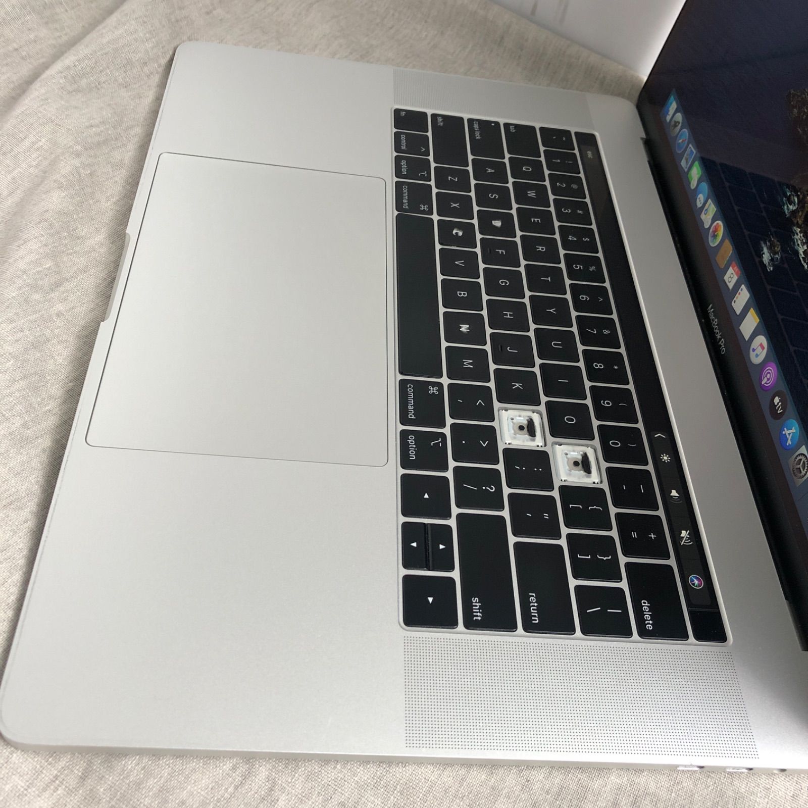 ◇ジャンク品・本体のみ◇Apple MacBook Pro (15-inch, 2018)【i9 