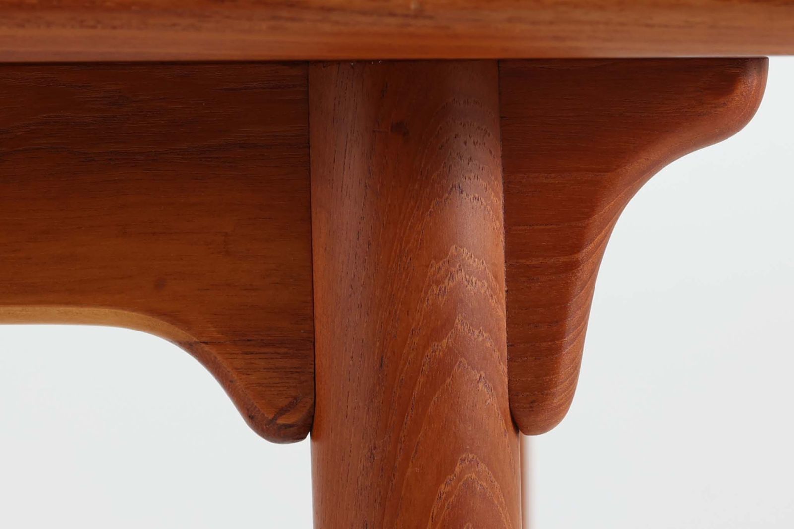 Omann Jun(オーマン・ユン) エクステンションダイニングテーブル 幅 135cm チーク材 北欧家具ビンテージ/DK14238 - メルカリ