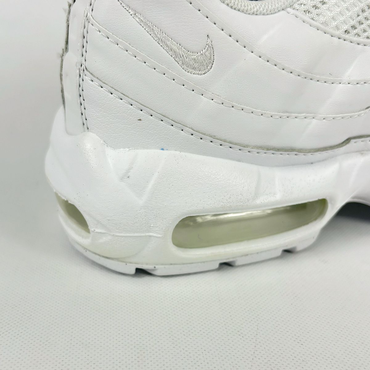 NIKE WMNS AIR MAX 95 WHITE WHITE METALLIC SILVER NIKE WMNS AIR MAX 95 WHITE WHITE METALLIC SILVER US7 24.0cm