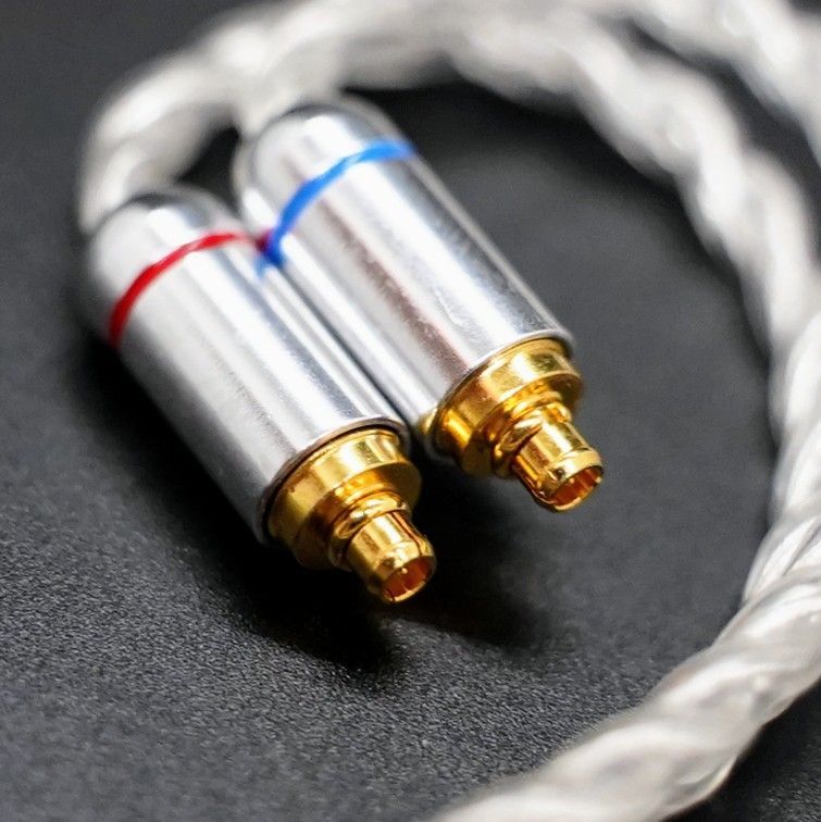 超希少】ついにゼンハイザー IE200 300 600 900リケーフル 標準3.5mm 
