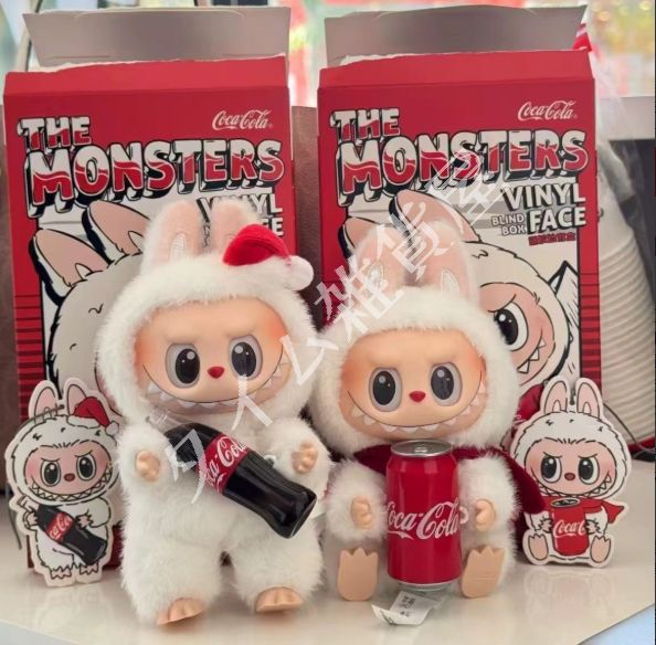 The Monsters Coca-Cola ぬいぐるみ 新品未使用】大人気!!1枚ラブブ LABUBU CocaCola ぬ新品未使用