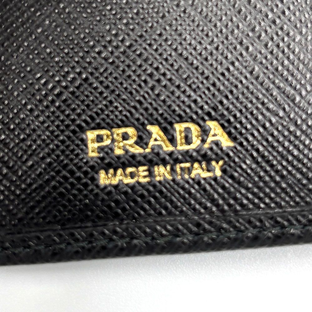 プラダ PRADA サフィアーノ 6連キーケース ブラック ゴールド