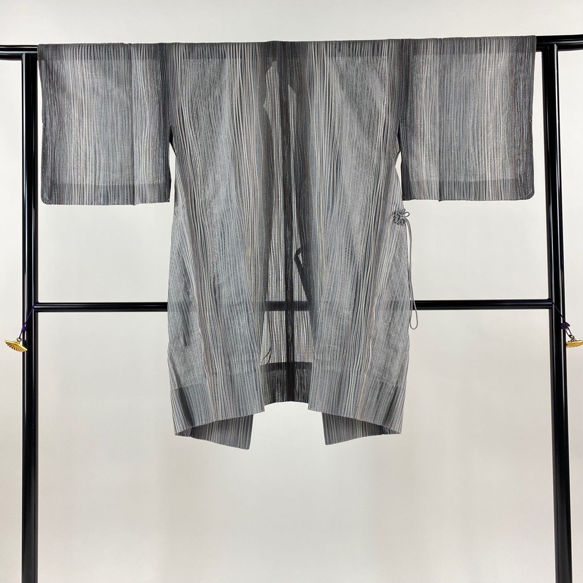 道中着 身丈95.5cm 裄丈63cm S 和装コート よろけ縞 灰色 正絹 名品