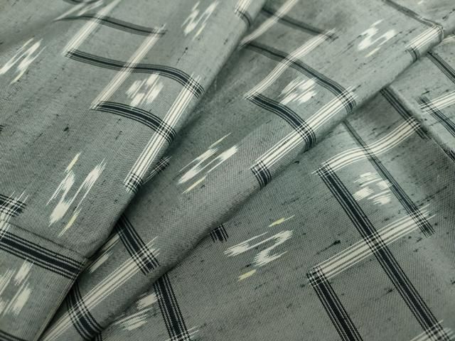 平和屋着物○上質な紬 絣文様 正絹 逸品 DAAV4965ud - メルカリ