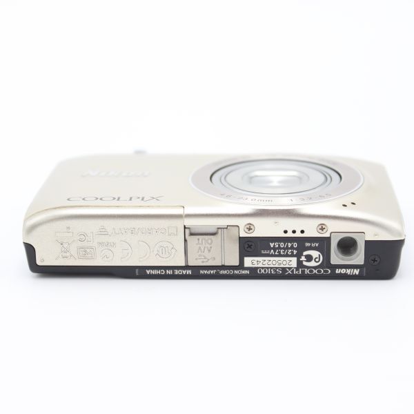 Nikon COOLPIX S3100 シャンパンシルバー Nikon COOLPIX S3100 シャンパンシルバー