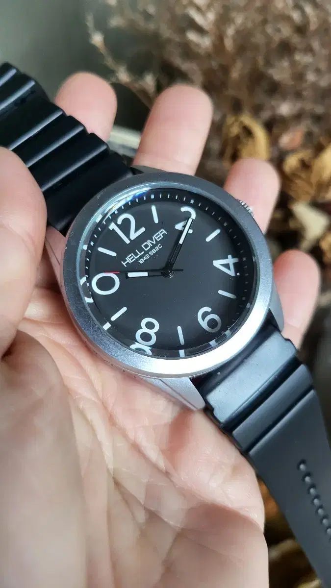 ヘルダイバー 1942 SB2C ブラック 時計