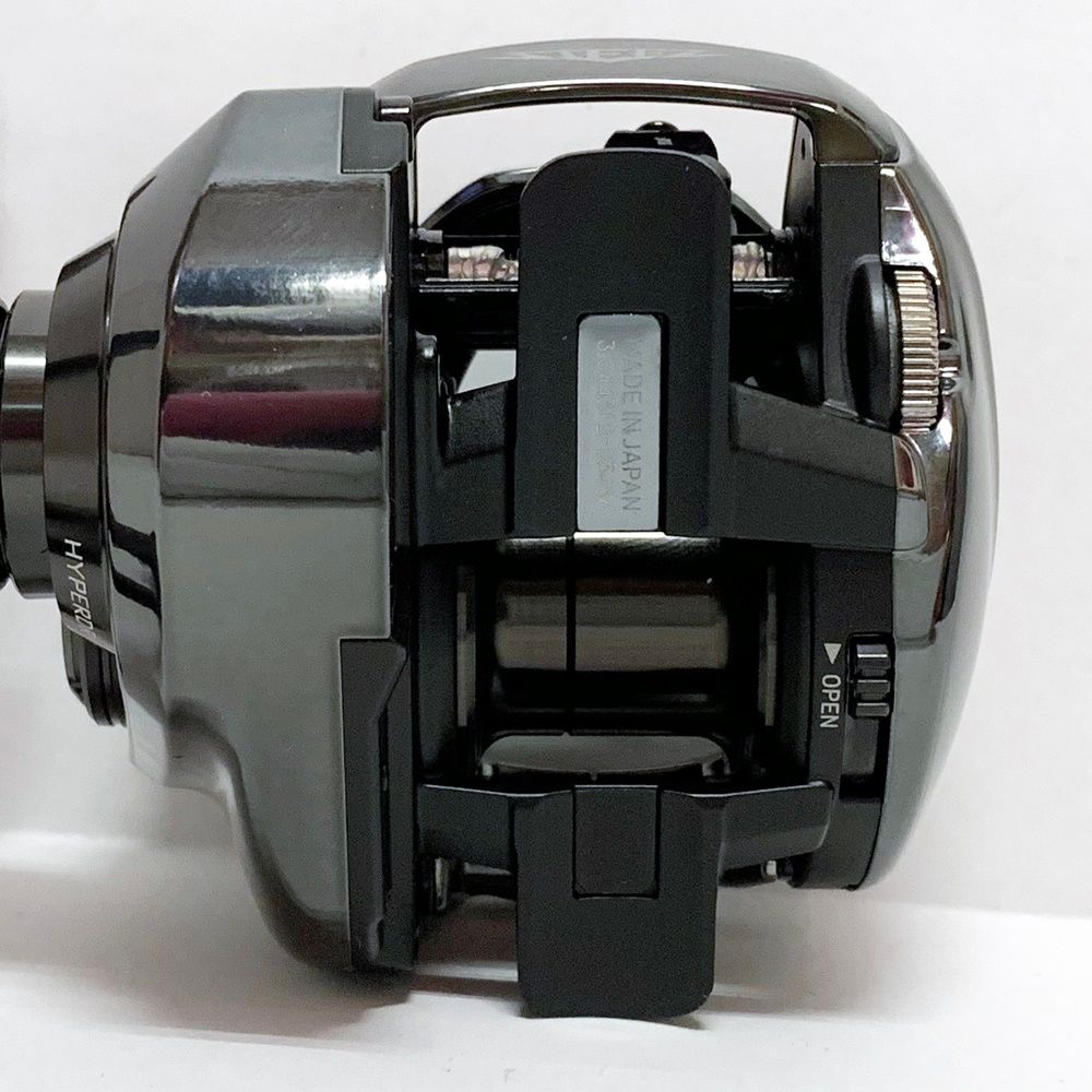DAIWA - 【加古川店】 中古 Daiwa | ダイワ リール 24スティーズSVTW 100H 【ベイトリール/右ハンドル】 【86】 839_1_800.jpg?20231106104248