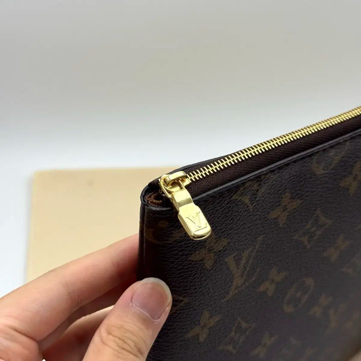 Louis Vuitton モノグラム クラッチバッグ LOUIS VUITTON/ルイヴィトン