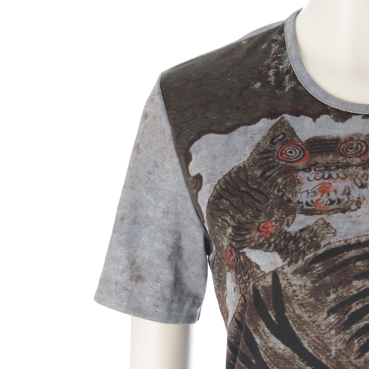 プリーツプリーズ イッセイミヤケ Tiger Cat タイガーキャット 民画  カットソー 半袖 Tシャツ トップス PP89-JR113  グレー 3【中古】 プリーツプリーズ イッセイミヤケ Tiger Cat タイガーキャット