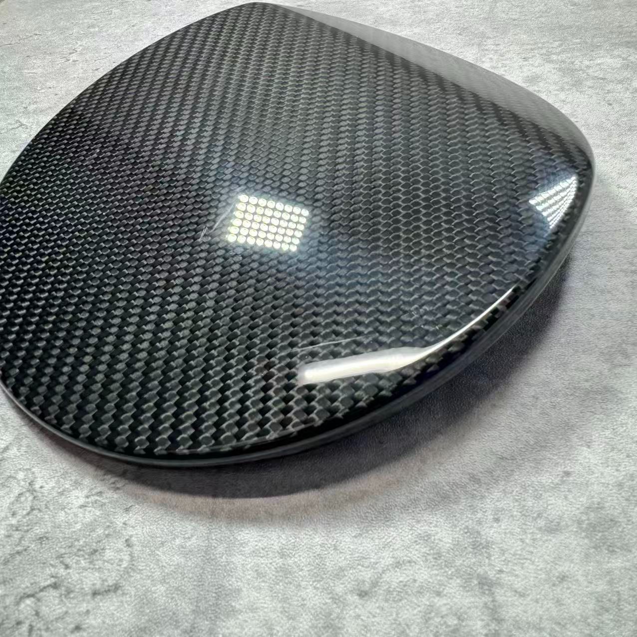 GK FACTORY GRカローラ 燃料タンクカバー 本物カーボン製 超軽量27g 両面テープ貼付 簡単取付