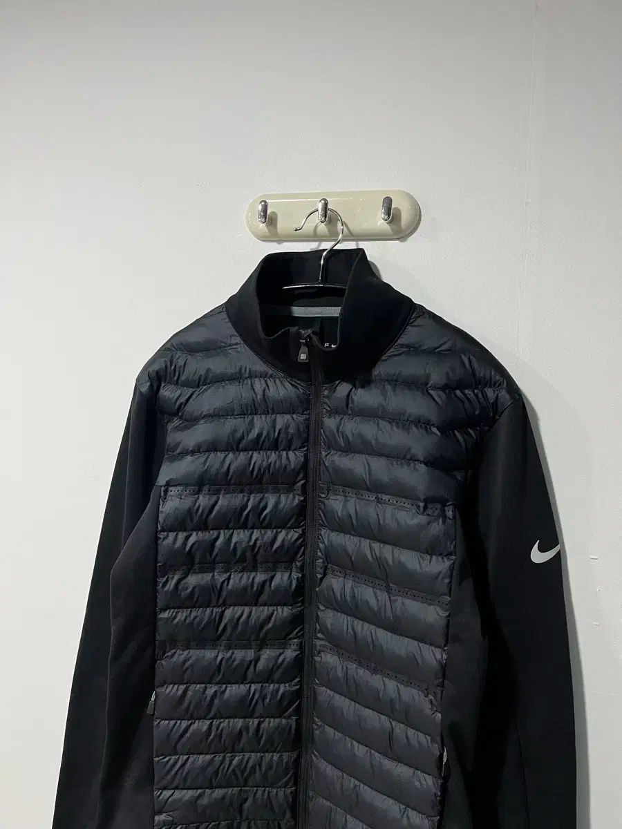 ナイキ ゴルフ エアロ ロフト レディース ジャケット