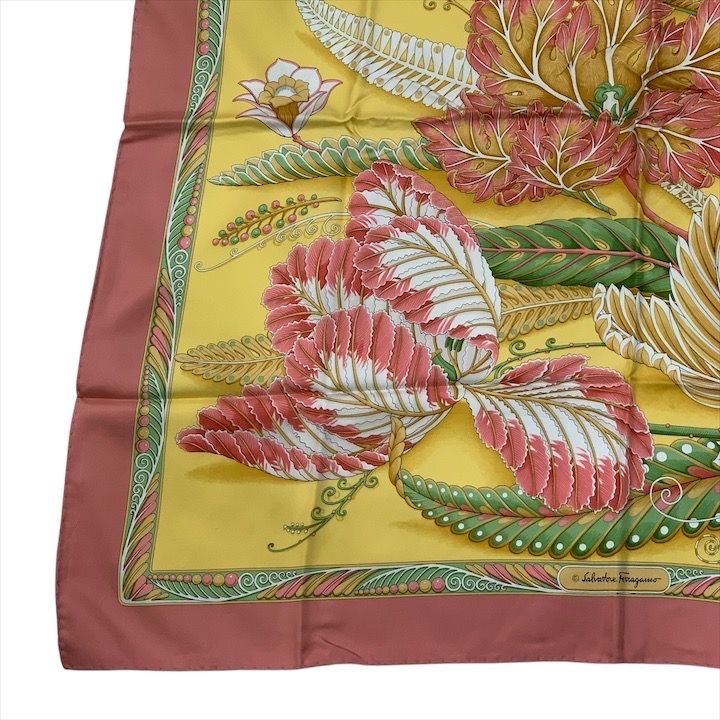 展示品 Ferragamo フェラガモ 大判 スカーフ シルク 100％ 花柄