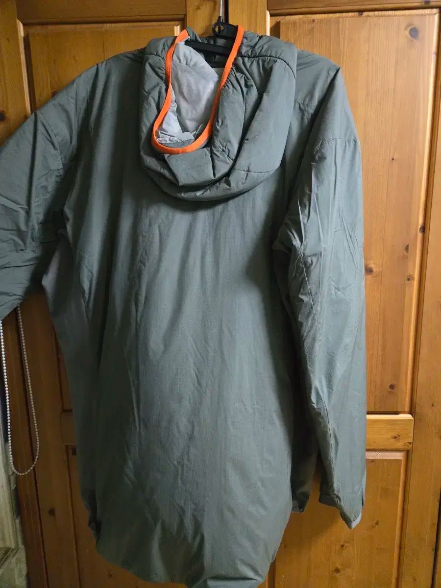 ARC TERYX アークテリクス Atom アトム フーディー パーカー xxl サイズ 販売 HRDEVELOPMENT_JP