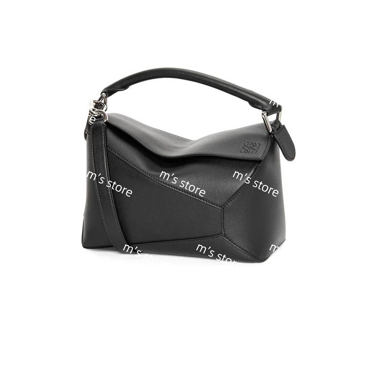 新品未使用【LOEWE】パズルバッグ スモール クラシックカーフ ブラック パズル バムバッグ スモール（クラシックカーフ） ブラック - LOEWE