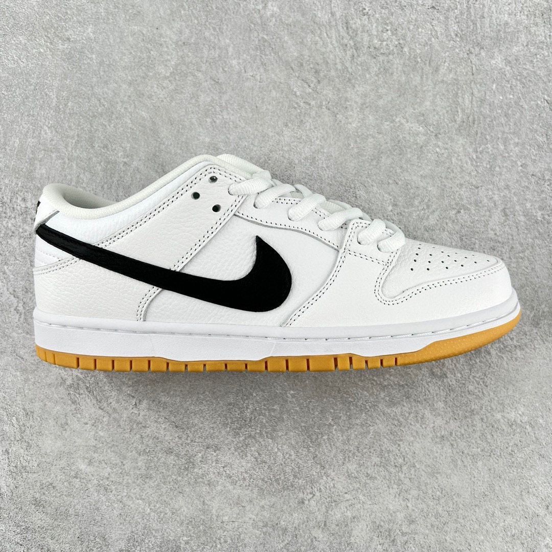 Nike SB Dunk Low Pro 