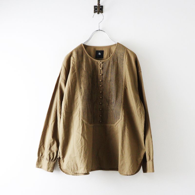 メゾンドソイル maison de soil ミニピンタック ノー ブラウス 1｜ブラウン トップス 長袖 くるみボタン 2400014653403