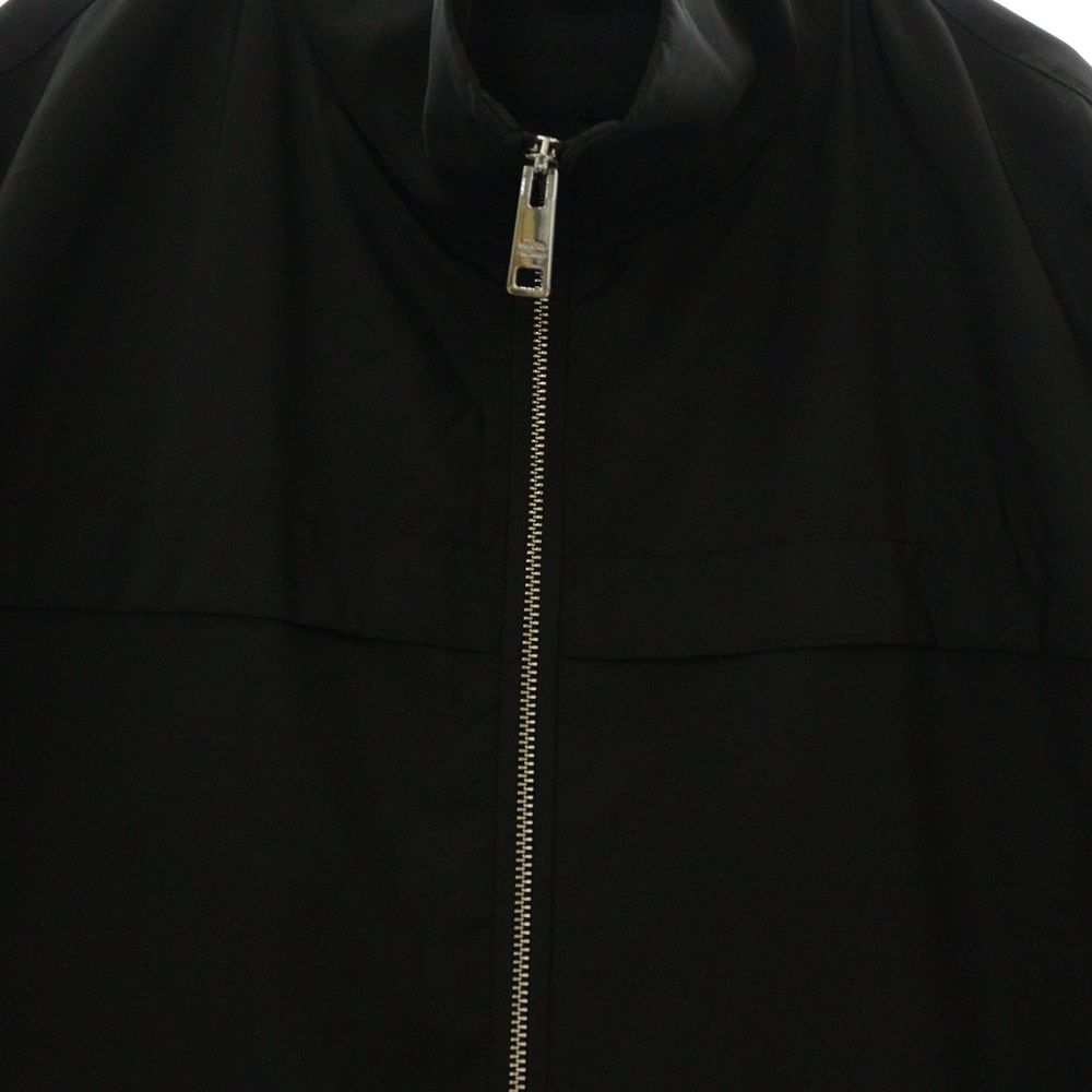 PRADA (プラダ) Re-Nylon リナイロン 三角プレート