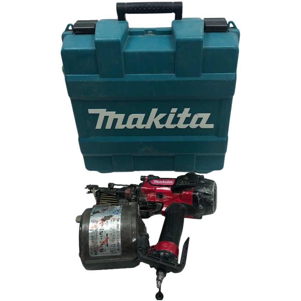MAKITA マキタ エア釘打ち ケース付 高圧 AN5****(不明) レッド