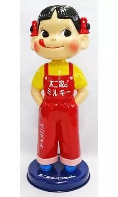 中古】フィギュア 復刻版ペコちゃん人形 不二家創業100周年記念 株主様
