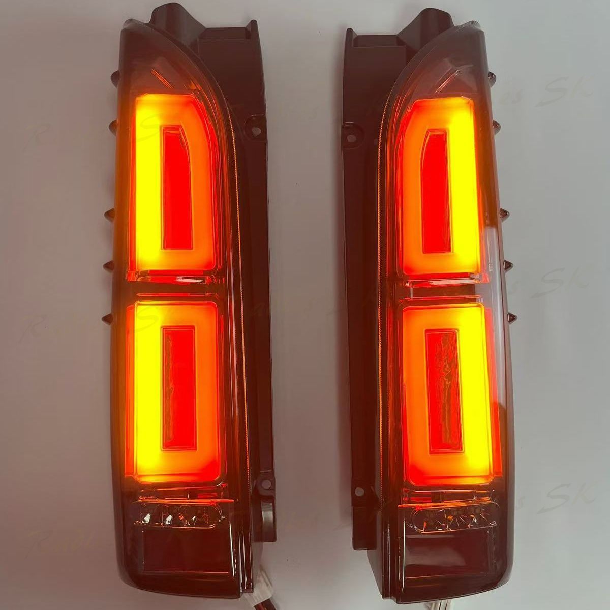 ハイエース レジアスエース 200系 LEDテールランプ LED テール