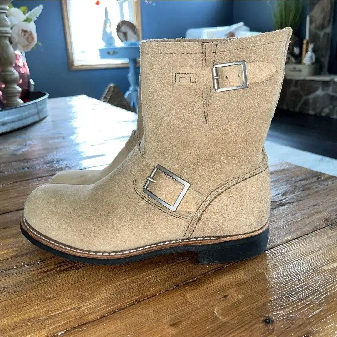 WING レッドウィング