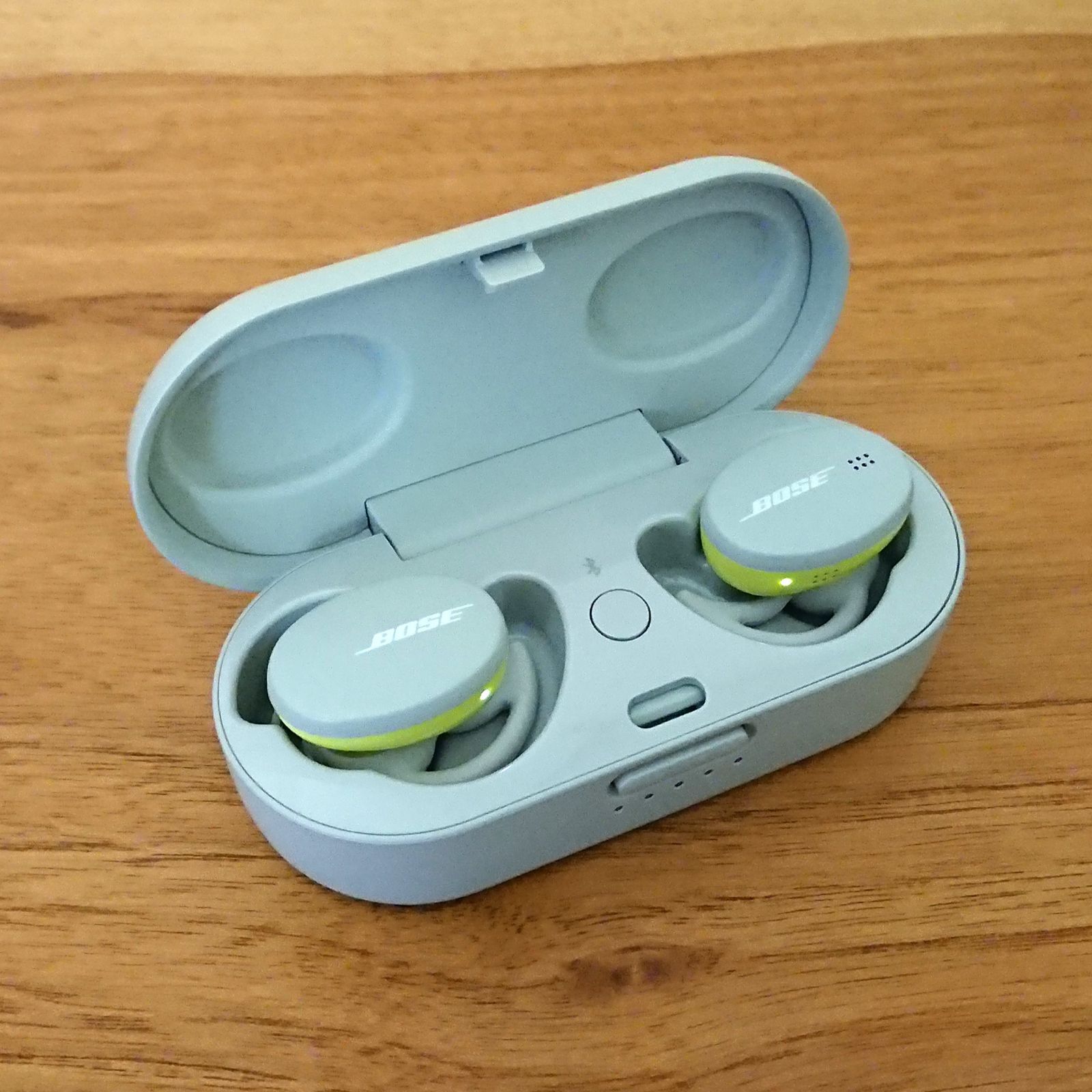 早い者勝ち‼】Bose Sport Earbuds ワイヤレスイヤホン ホワイト
