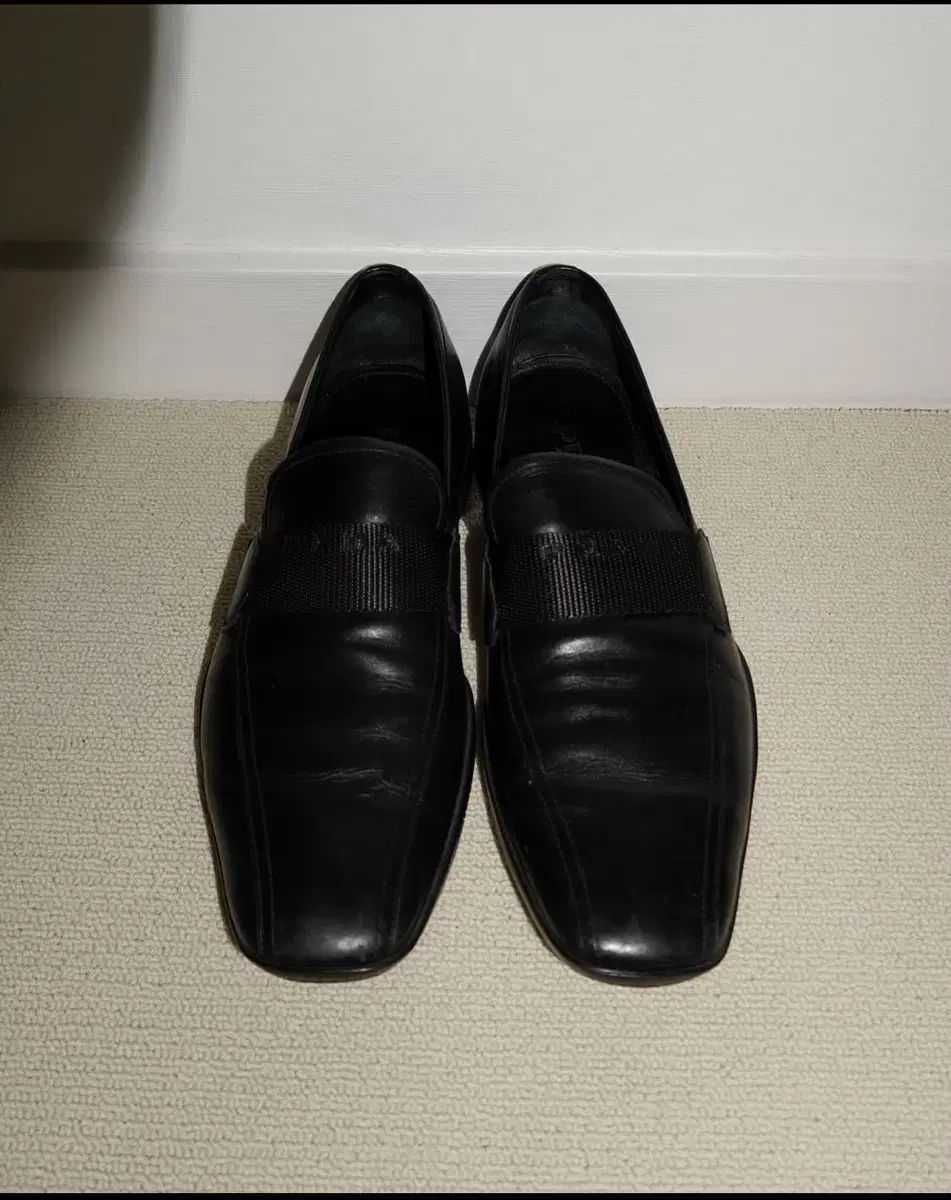 PRADA プラダ スリッポン ローファー