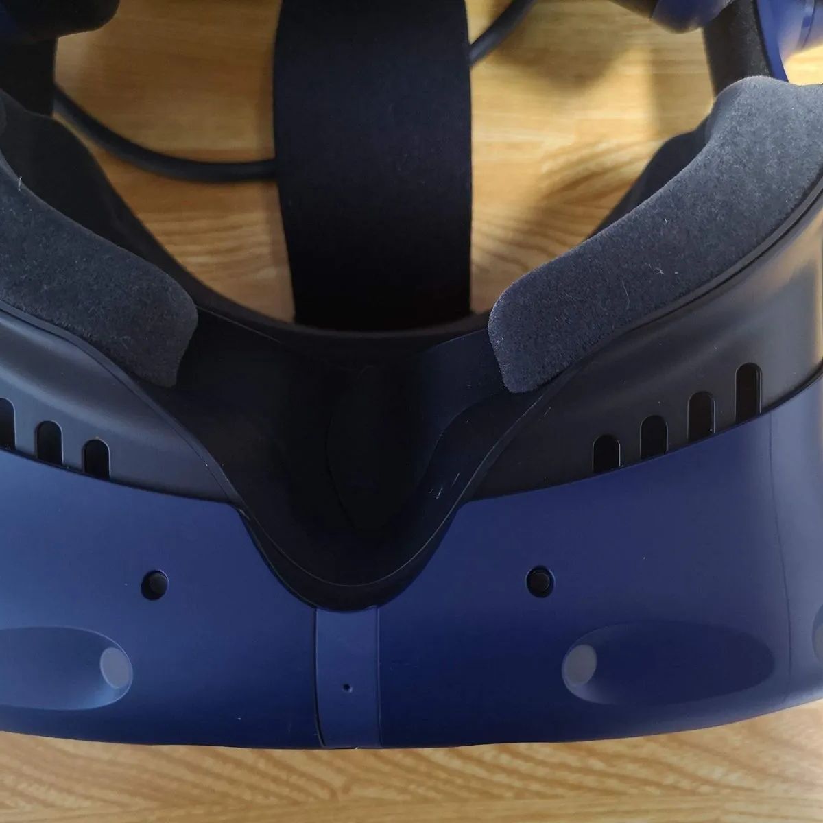 ほぼ新品 HTC VIVE PRO HMD (アップグレードキット) - tak store