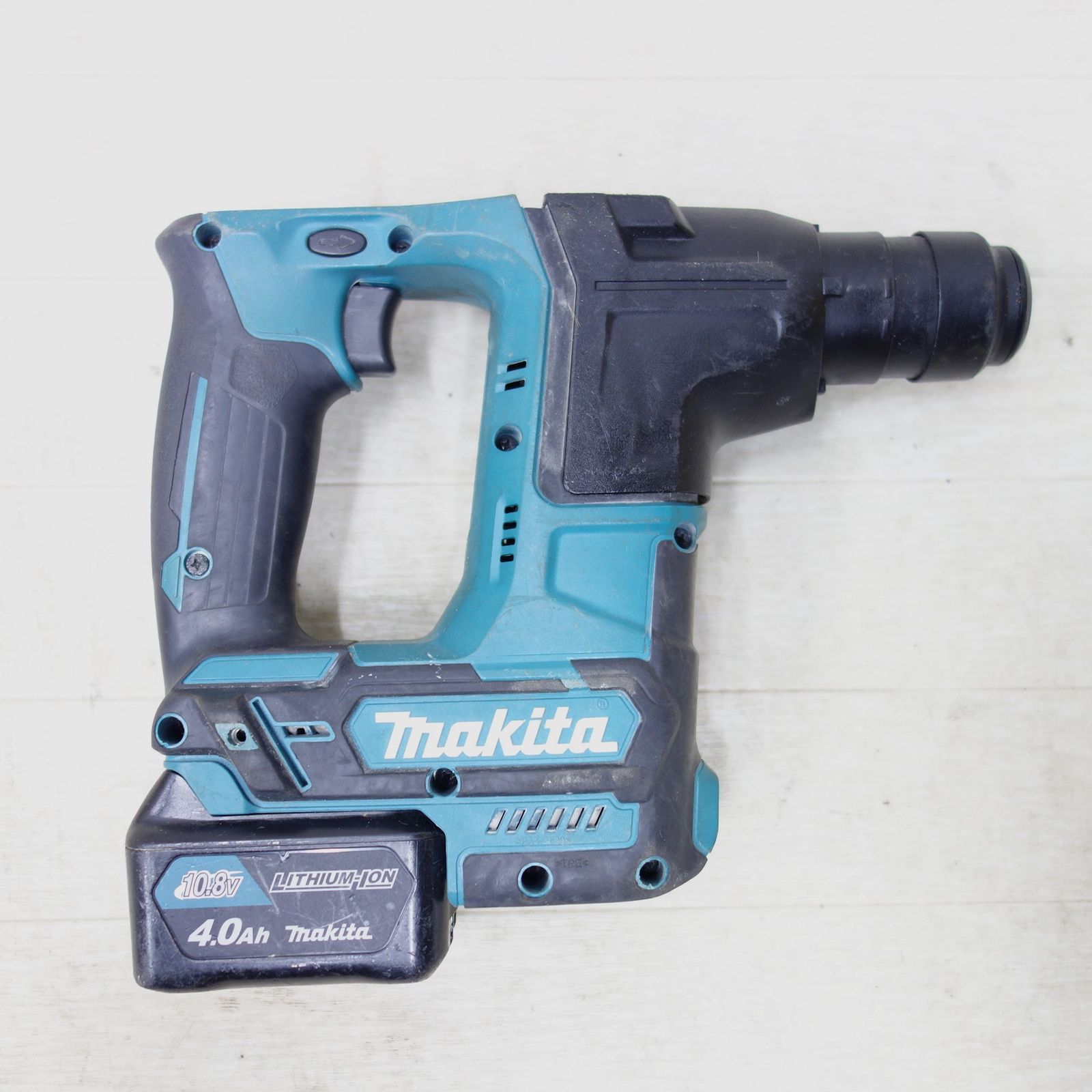 送料無料] ◇makita マキタ 16mm 充電式ハンマドリル HR166D 10.8V BL1040B バッテリー付き 電動工具◇ - メルカリ