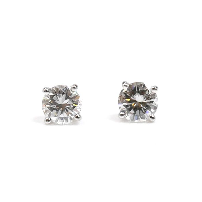 ⭐︎美品⭐︎ポンテヴェキオ ビアンコエネロ ピアス K18 wg ⭐︎美品⭐︎ポンテヴェキオ ビアンコエネロ ピアス K18 wg