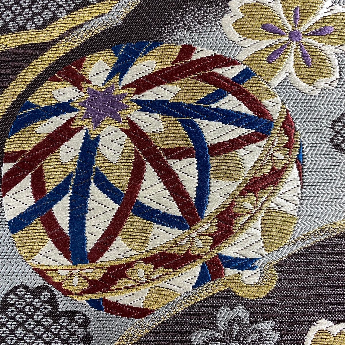 袋帯 秀品 鞠 桜 金糸 焦茶色 六通 正絹