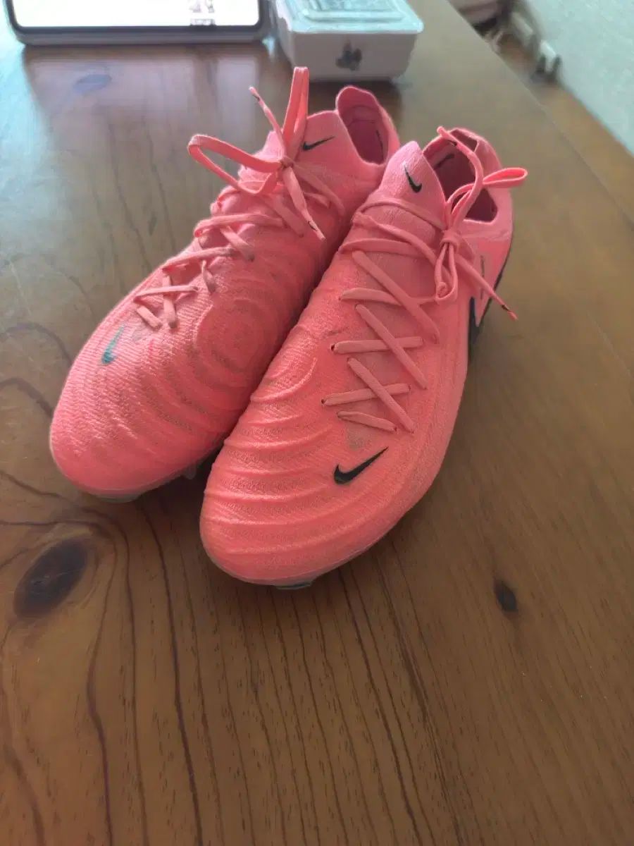 NIKE ナイキ ファントム サッカーシューズ エリート FG