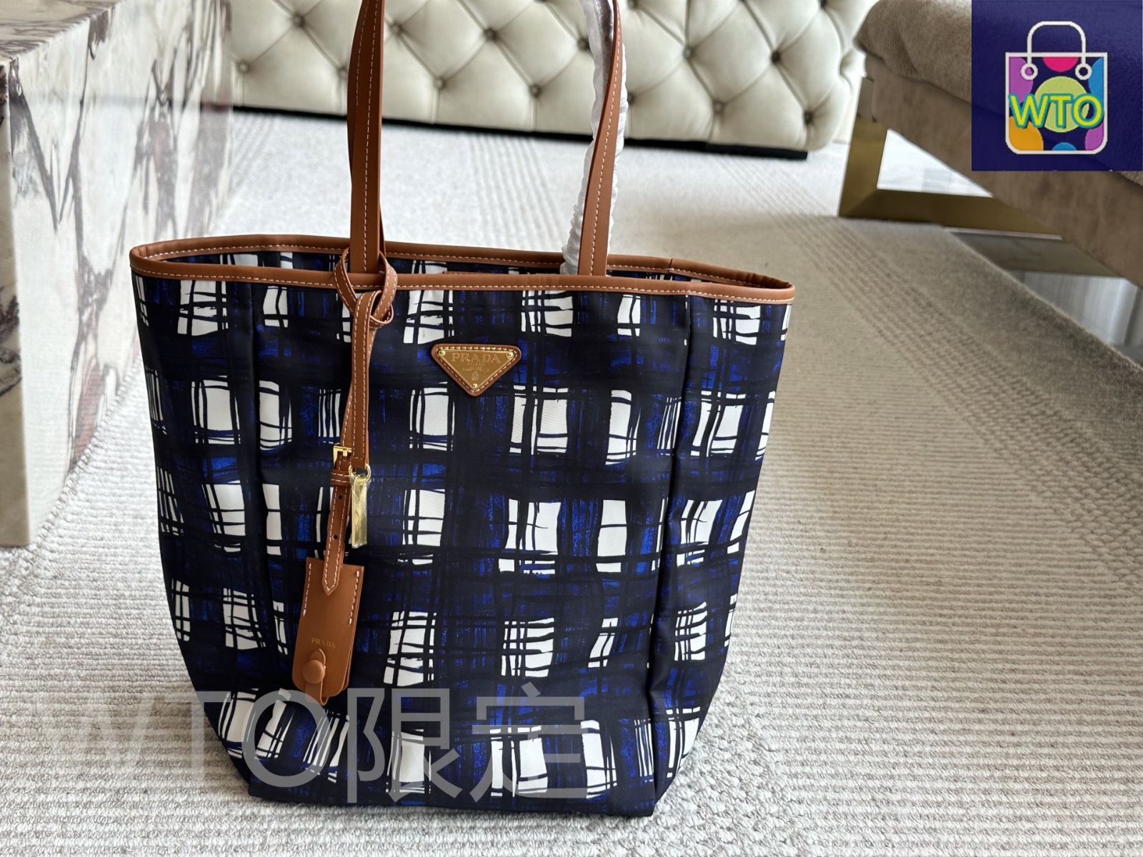 6万取引突破★UPS速達便利用【PRADA】1BA227 2EDV_トートバッグ 6万取引突破☆UPS速達便【PRADA】1BH096 2E8K_ショルダーバッグ