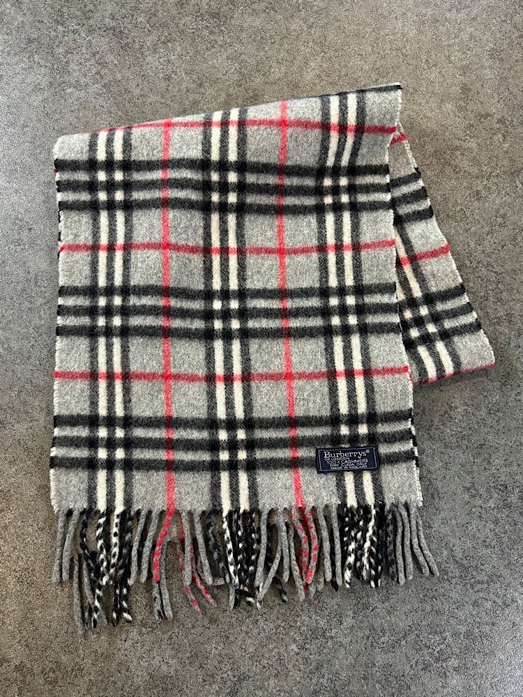 新品 BURBERRY カシミアマフラー グレーチェック BURBERRY カシミヤ マフラー 大判 グレー チェック BURBERRY