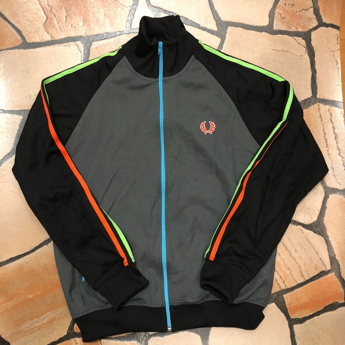 フレッドペリー　トラックジャケット FRED PERRY フレッドペリー ジャージ トラックジャケット J4266